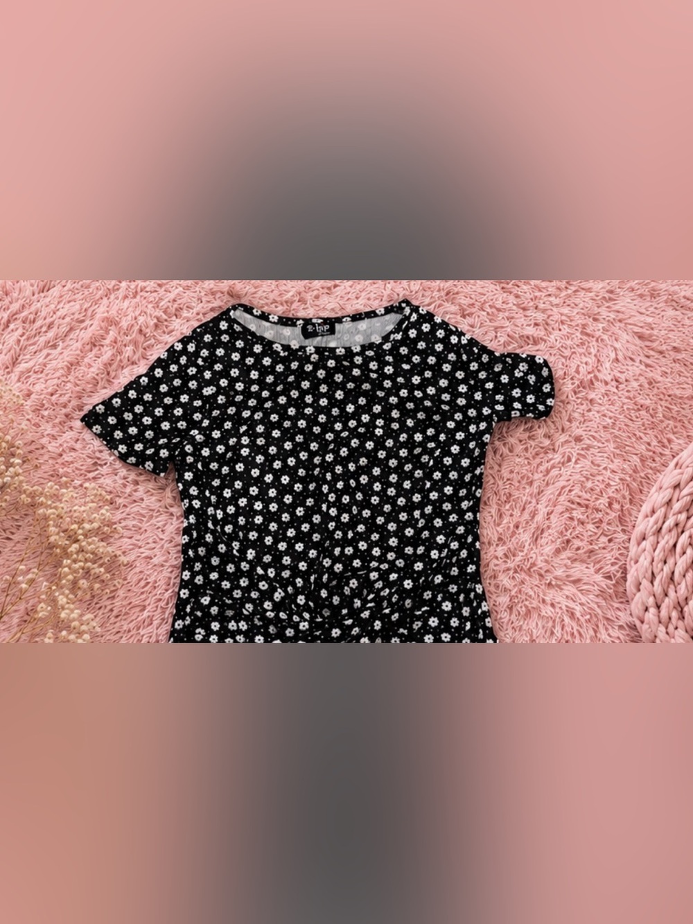 2-Hip Black Daisy Print Tank Top